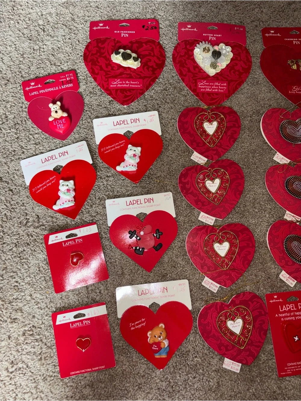 VINTAGE lot 19 Hallmark pins and 2 other Red Heart Favor Pins and Embellishments